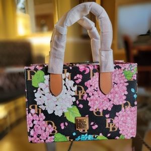 Dooney & Bourke NWT Hydrangea Gia